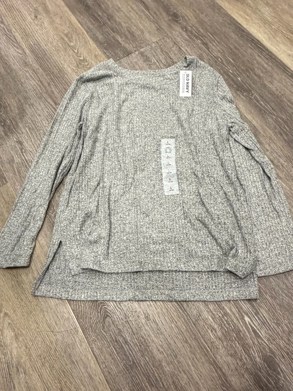 Old Navy Heather Gray Long Sleeve Knit Top